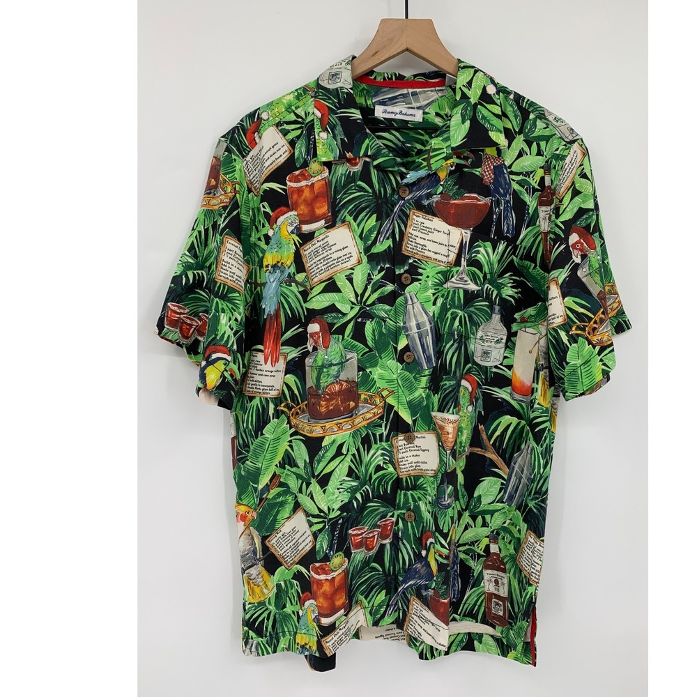 Tommy Bahama Shirt Mens Medium Green Christmas Holiday Tropical Cocktail Tiki